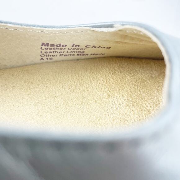 Softwalk Womens Norwich Ballet Flats 6.5 Narrow Silver Leather Round Toe NWOB - Picture 11 of 11